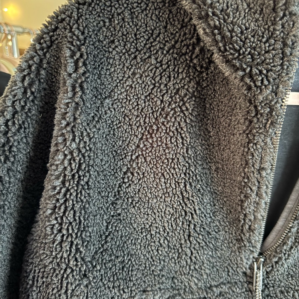 Lululemon M/L black sherpa fleece Scuba oversized half-zip hoodie 25” ptp 21” L - Picture 9 of 9